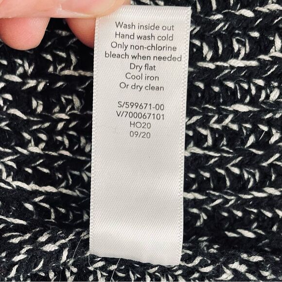 Athleta Sierra Crew Wool Blend Sweater In Black Marl Sz XS - Picture 11 of 12